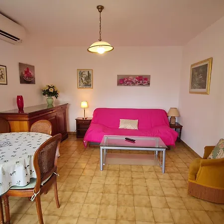 Calme 2p, Balcon, Animaux, Parking, Ste-maxime - Fr-1-780-22 * 圣马克西姆