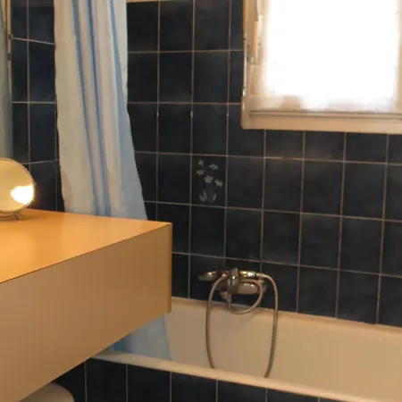 Calme 2p, Balcon, Animaux, Parking, Ste-maxime - Fr-1-780-22 Sainte-Maxime